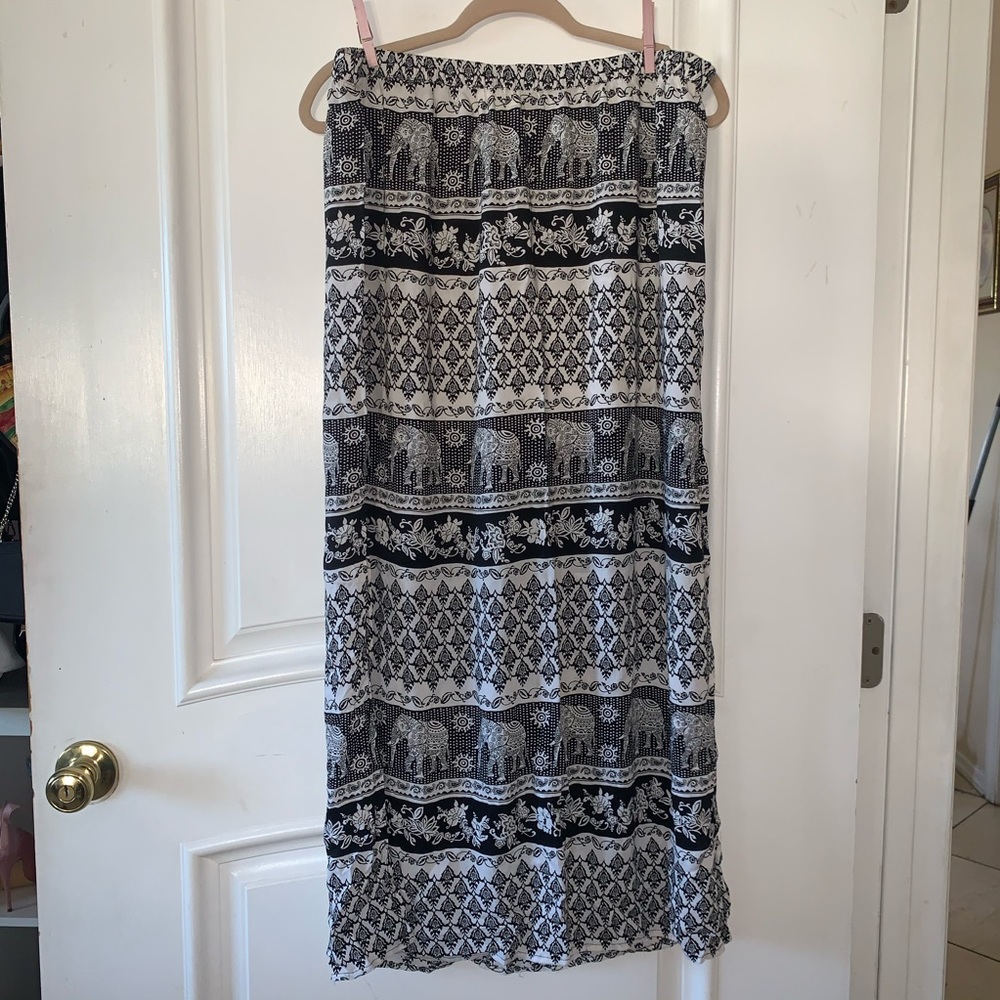 Plus Size Maxi Skirt